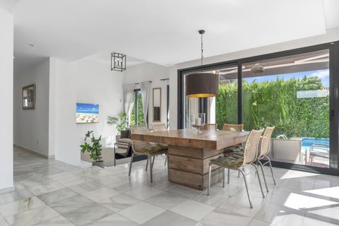 Villa a Marbella, Malaga, Marbella - € 1.400.000 | Ref: OL626Sena - foto 7