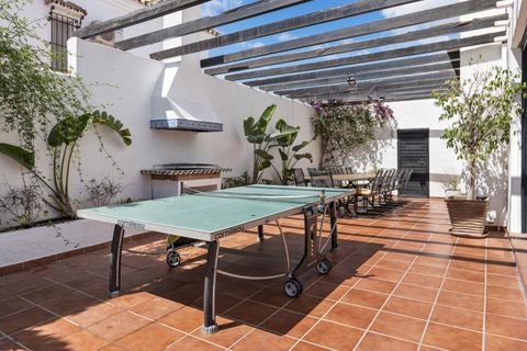 Villa a Marbella, Malaga, Marbella - € 1.400.000 | Ref: OL626Sena - foto 34