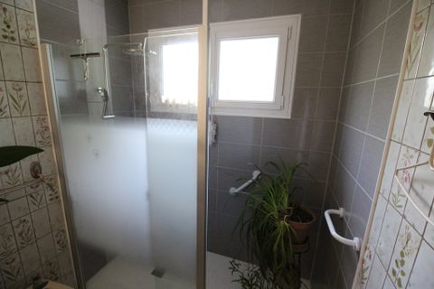 Villa a Aunac, Charente, Aunac - € 200.000 | Ref: BVI85335 - foto 8