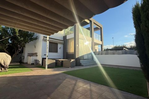 Byhus i Torrevieja, Alicante, Torrevieja - € 349.900 | Ref: AG19MLSC1475005 - foto 2