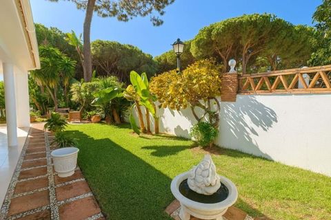Villa i Marbella, Malaga, Marbella - € 1.535.000 | Ref: SMSM1011 - foto 4