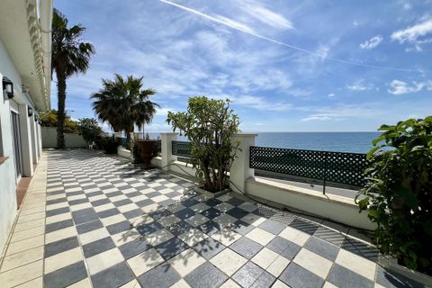Villa a El Chaparral, Malaga, El Chaparral - € 1.200.000 | Ref: R5389117 - foto 29