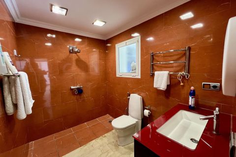 Villa a El Chaparral, Malaga, El Chaparral - € 1.200.000 | Ref: R5389117 - foto 48
