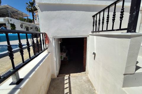 Villa i Orihuela, Alicante, Orihuela - € 485.000 | Ref: MLSC5912932 - foto 35