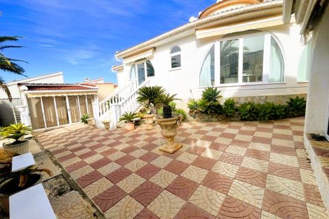 Villa a Ciudad Quesada, Alicante, Ciudad Quesada - € 660.000 | Ref: MLSC8106613 - foto 8