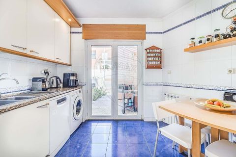 Villa a Oeiras, Lisbon, Oeiras - € 850.000 | Ref: 121021454-17 - foto 10