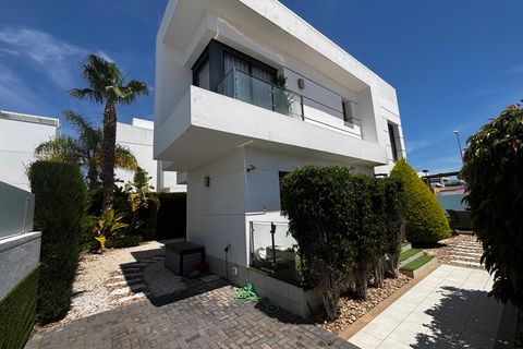 Villa i Ciudad Quesada, Alicante, Ciudad Quesada - € 525.000 | Ref: BCR-32600 - foto 18