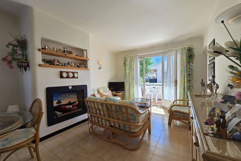 Rækkehus i L'Estartit, Gerona, L'Estartit - € 320.000 | Ref: fincasas.net/property/venta-casa-chalet-ref-241-es - foto 11