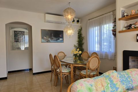Rækkehus i L'Estartit, Gerona, L'Estartit - € 320.000 | Ref: fincasas.net/property/venta-casa-chalet-ref-241-es - foto 12