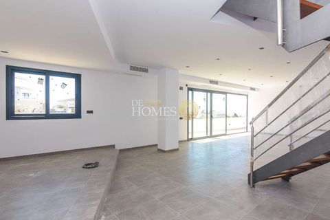 Villa i Torrox, Malaga, Torrox - € 770.000 | Ref: DH30167 - foto 27