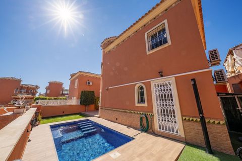Villa a Orihuela, Alicante, Orihuela - € 269.950 | Ref: CSPX-22948 - foto 2