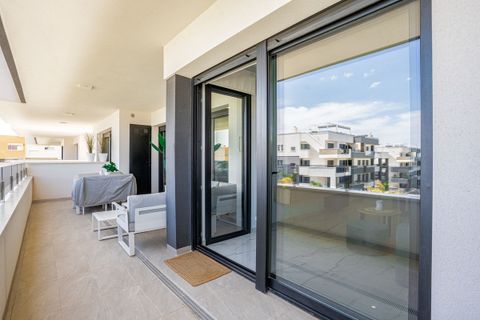 Leilighet i Playa Flamenca, Alicante, Playa Flamenca - € 368 800 | Ref: CSPX-58440 - foto 13