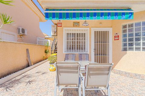 Villa i Punta Prima, Alicante, Punta Prima - € 235.000 | Ref: CSPX-55955 - foto 10