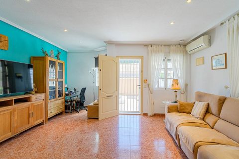 Villa i Punta Prima, Alicante, Punta Prima - € 235.000 | Ref: CSPX-55955 - foto 11