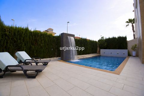Byhus i La Zenia, Alicante, La Zenia - € 590.000 | Ref: CSPX-81333 - foto 2