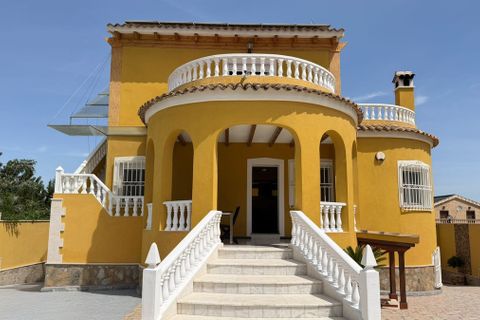 Villa i Orihuela, Alicante, Orihuela - € 480.000 | Ref: CSPX-65316 - foto 1