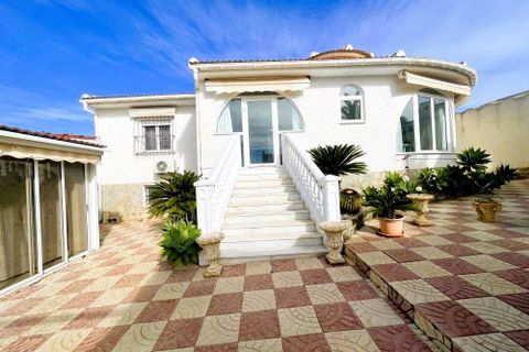Villa a Rojales, Alicante, Rojales - € 660.000 | Ref: MLSC8106613/13477 - foto 4