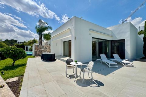 Villa i Orihuela, Alicante, Orihuela - € 1.390.000 | Ref: AG19MLSC9180183 - foto 5