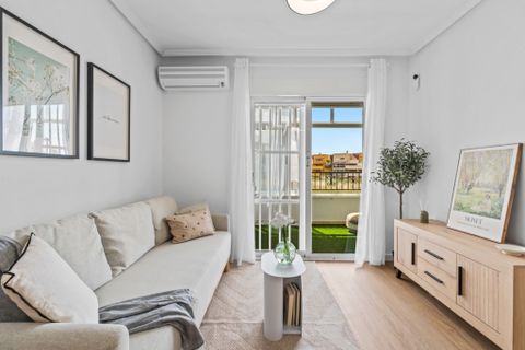 Lejlighed i Playa Flamenca, Alicante, Playa Flamenca - € 199.800 | Ref: THKJC-1221-994 - foto 5