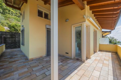 Villa a Cavaion Veronese, Verona, Cavaion Veronese - € 1.800.000 | Ref: R06676CAVI  - foto 12