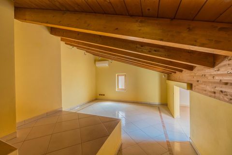 Villa a Cavaion Veronese, Verona, Cavaion Veronese - € 1.800.000 | Ref: R06676CAVI  - foto 27