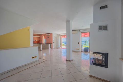 Villa a Cavaion Veronese, Verona, Cavaion Veronese - € 1.800.000 | Ref: R06676CAVI  - foto 17