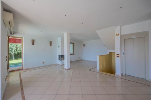 Villa a Cavaion Veronese, Verona, Cavaion Veronese - € 1.800.000 | Ref: R06676CAVI  - foto 15