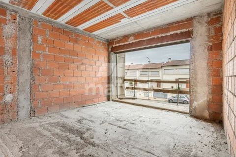 Helårsgrund i Braga, Braga, Braga - € 300.000 | Ref: A018-0183 - foto 21