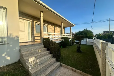 Villa i Vila Verde, Braga, Vila Verde - € 400.000 | Ref: A018-0119 - foto 1