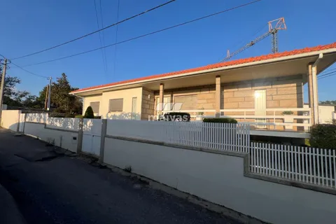 Villa i Vila Verde, Braga, Vila Verde - € 400.000 | Ref: A018-0119 - foto 2
