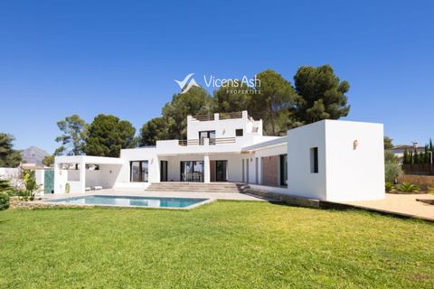 Villa i Javea, Alicante, Javea - € 1.650.000 | Ref: 1011 - foto 1