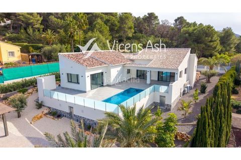 Villa i Javea, Alicante, Javea - € 1.190.000 | Ref: 1032 - foto 1