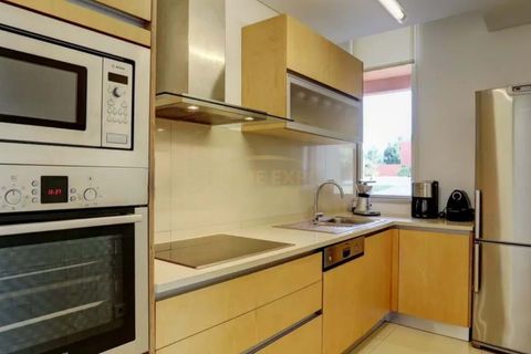 Villa a Vau, Leiria, Vau - € 2.300/mes | Ref: HOME581811 - foto 7