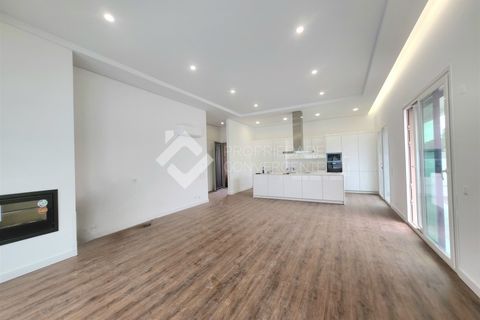 Villa i Setubal, Setubal, Setubal - € 600.000 | Ref: 411 - foto 10
