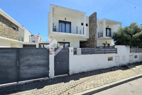Villa i Seixal, Setubal, Seixal - € 565.000 | Ref: 415 - foto 12