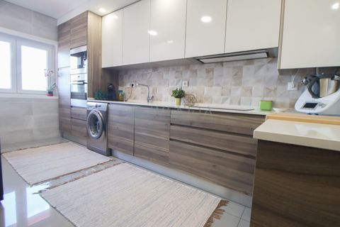 Lejlighed i Barreiro, Setubal, Barreiro - € 385.000 | Ref: 3048 - foto 1