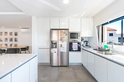 Villa i Odivelas, Lisbon, Odivelas - € 820.000 | Ref: C0426-00650 - foto 6
