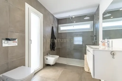 Villa i Odivelas, Lisbon, Odivelas - € 820.000 | Ref: C0426-00650 - foto 12