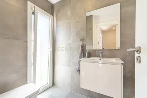 Villa i Odivelas, Lisbon, Odivelas - € 820.000 | Ref: C0426-00650 - foto 16
