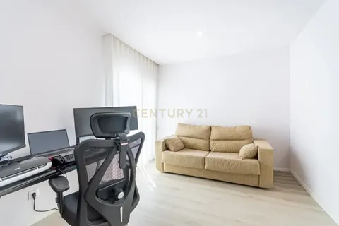 Villa i Odivelas, Lisbon, Odivelas - € 820.000 | Ref: C0426-00650 - foto 17