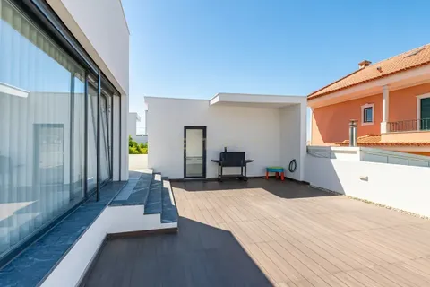 Villa i Odivelas, Lisbon, Odivelas - € 820.000 | Ref: C0426-00650 - foto 22