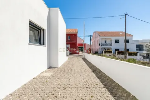 Villa i Odivelas, Lisbon, Odivelas - € 820.000 | Ref: C0426-00650 - foto 23