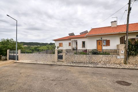 Villa i Mafra, Lisbon, Mafra - € 525.000 | Ref: C0283-01211 - foto 1