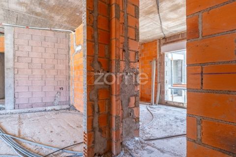 Lejlighed i Maia, Porto, Maia - € 420.000 | Ref: ZMPT588812 - foto 19