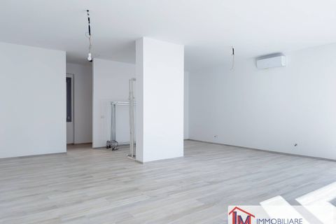 Erhvervsejendom i Ispra, Varese, Ispra - € 215.000 | Ref: LM 1822 - foto 6