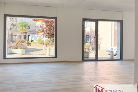 Erhvervsejendom i Ispra, Varese, Ispra - € 210.000 | Ref: LM 1823 - foto 9