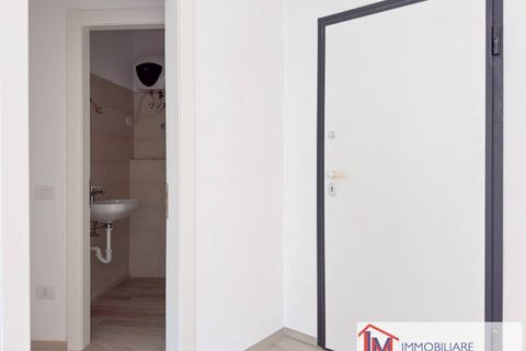 Erhvervsejendom i Ispra, Varese, Ispra - € 210.000 | Ref: LM 1823 - foto 15