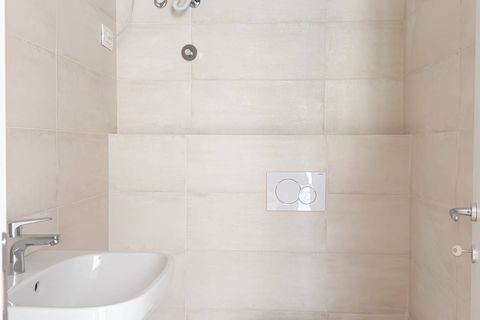Erhvervsejendom i Ispra, Varese, Ispra - € 210.000 | Ref: LM 1823 - foto 16