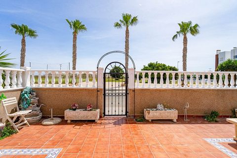 Byhus i Punta Prima, Alicante, Punta Prima - € 265.000 | Ref: CM400 - foto 3