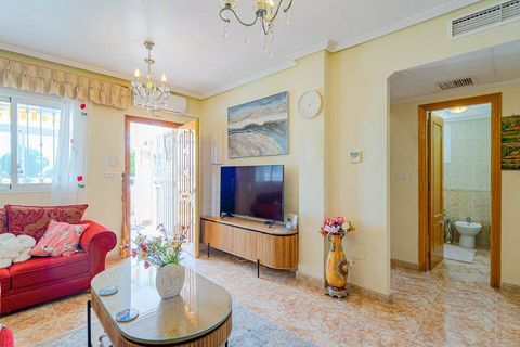 Byhus i Punta Prima, Alicante, Punta Prima - € 265.000 | Ref: CM400 - foto 9